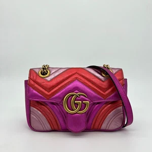 Gucci GG Mini Marmont Flap Bag Metallic Matelasse Fuchsia Leather Gold Hardware - Picture 1 of 24