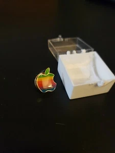 Vintage Apple Macintosh Computer Rainbow Logo Pin Lapel Rare - Picture 1 of 2