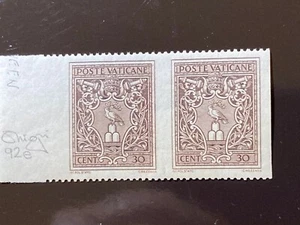 Vatican Stamp Varety Inperforated - Picture 1 of 2