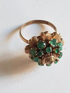 Bague ancienne en OR 10 carats poids 4,5 Grammes sertie pierre Vertes & manque - Bild 1 von 8