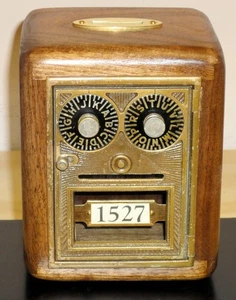 Antiguo banco de puerta de caja de correos - doble esfera "botón/ojo de buey" - nogal - Imagen 1 de 5