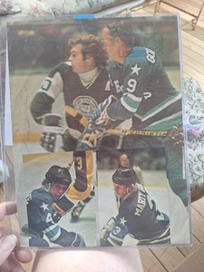 Gordie Howe Signed WHA Houston Aeros Magazine Photo Page JSA COA - Picture 1 of 4