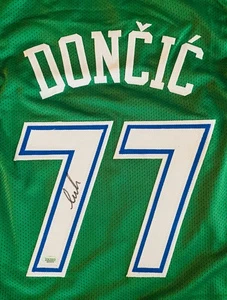 Maglia Mavs firmata Luka Doncic con certificato di autenticità (3010218) - Foto 1 di 4