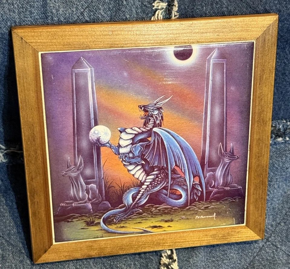 Obra de arte vintage de Peter Pracownik marco de madera dragón magia mítica decoración de fantasía Foto 1 de 4