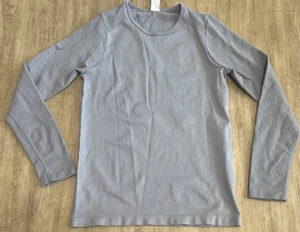 Fabletics Sync Seamless Shirt Women's Small Long Sleeve Performance Nylon Gray - Picture 1 of 11