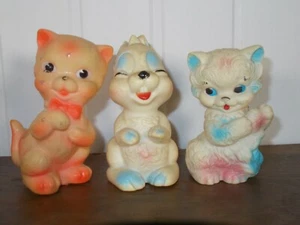 Ancien 3 jouets POUET  lapin chat et moutons Made in Italy logo éléphant LEDRA - Picture 1 of 5