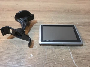 GARMIN Nüvi 1350T In-Car GPS NAVIGATOR Bundle mit Autohalterung - Bild 1 von 4