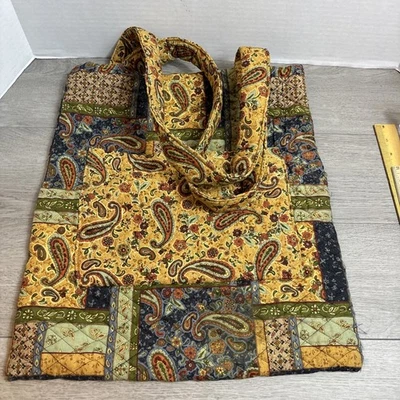 Bolso de Mano Acolchado Hecho en Casa 15” Ancho 17” Alto 14” Asas Bolsillo Snap Paisley Foto 1 de 4