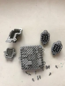 2018 BMW 330 HEADLIGHT BALLAST MODULE SET OEM - Picture 1 of 7