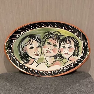 Miners & Lee Studio Art Hand Painted Faces Green Pottery Clay Plate Platter - Imagen 1 de 12