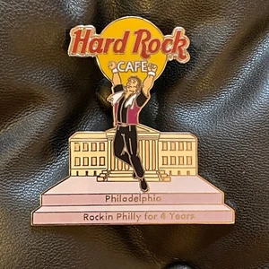 PHILADELPHIA US🎸Hard Rock CAFE®HRC PIN☑️ROCKIN PHILLY FOR 4 YEARS YELLOW LOGO🎗 - Picture 1 of 3