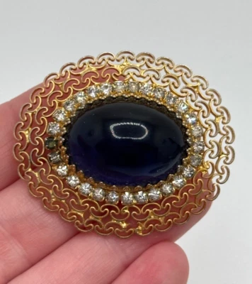 Vintage Hattie Carnegie Blue Cabochon Rhinestone Gold Tone Filigree Brooch - Image 1 of 4