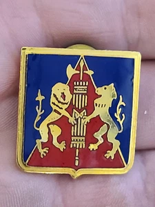 127th Anti-Aircraft Artillery Automatic Weapons Pin Martin Kahn Bronx 54 N.Y 6K - Picture 1 of 4