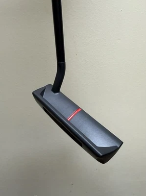 Spoiler Golf Riv Blade Putter Right Handed 34” Lead Edge Roll Face Technology - Image 1 of 4