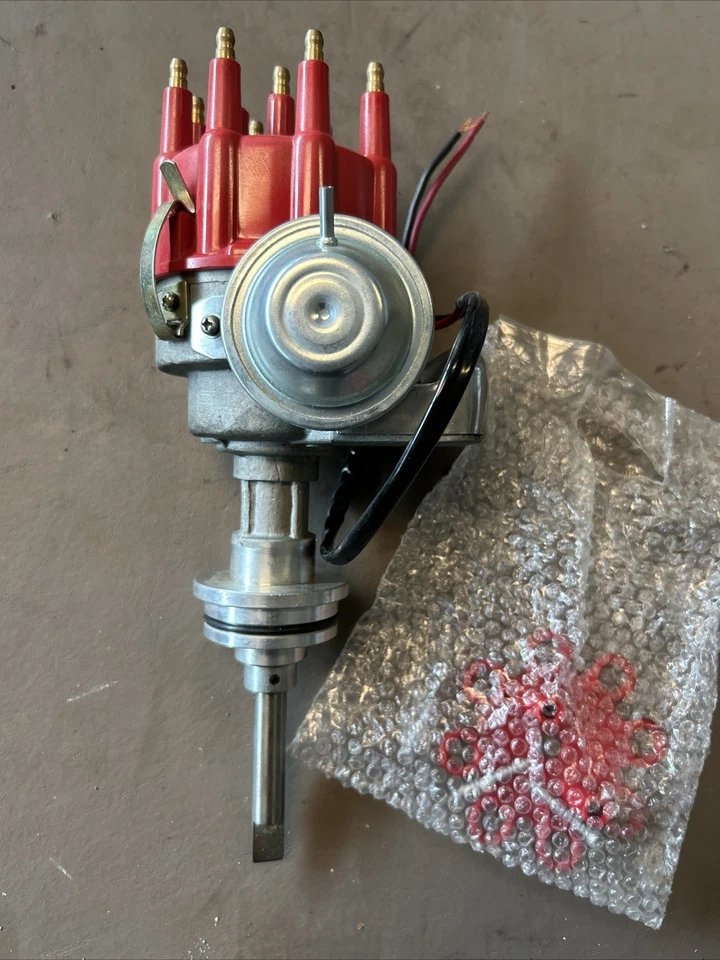 Chrysler 318 340 360 bloque pequeño listo para funcionar distribuidor tapa roja Foto 1 de 4