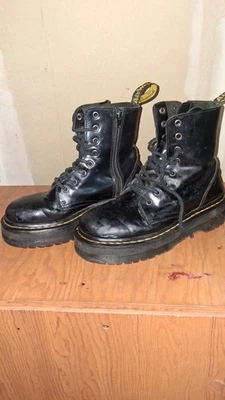 Botas de plataforma Dr. Doc Martens Jadon de cuero negro talla M8.5 de EE. UU. Foto 1 de 4