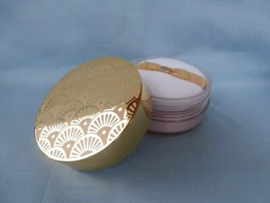 Estee Lauder Beautiful Perfumed Body Powder No Box as out of Xmas 2004 Set 28.4g - Picture 1 of 3