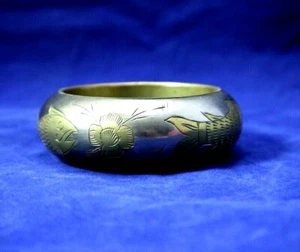 Brass Copper Bangle Fish and Floral Embossed Bracelet Fashion Chunky Boho Style - Bild 1 von 5
