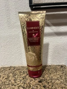 Bath & Body Works Luminous Body Cream 24HR Ultimate Hydration Sheabutter 8oz - Bild 1 von 2