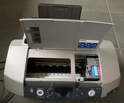 Epson Stylus Photo R340 Ink Jet Printer Model B361A With Power Cable - Image 1 of 4