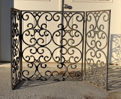 Vintage Iron Art Deco Scroll Classic Fireplace Fire Screen Trifold HEAVY - Image 1 of 4