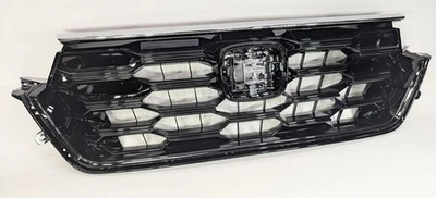 Genuine Honda CR-V Front Grille Assembly 71200-3A0-A31 - Image 1 of 4