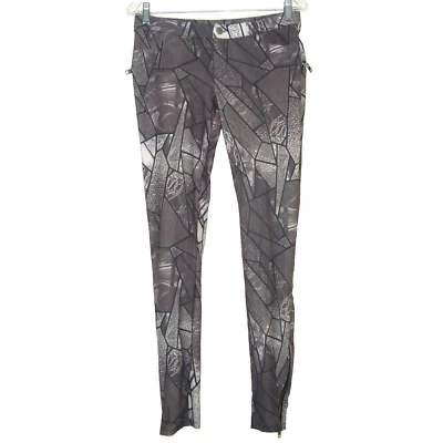 NUEVO CON ETIQUETAS Kardashians BEBE Estampado Ventana Cremallera Acento Pantalones Leggings Talla M Foto 1 de 4