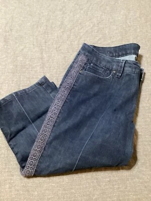 Code Bleu Skimmer Blue Denim Capris Size 18W Gwen Straight Stretch Lace Trim - Image 1 of 4