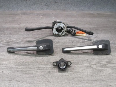 85-88 VW SCIROCCO MK2 JUEGO DE 4 CERRADURAS DE MALETERO DE ENCENDIDO CON LLAVE Y MANIJAS DE PUERTA OEM Foto 1 de 4