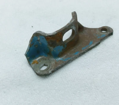 OEM Dodge 383 400 440 AC COMPRESSOR FRONT BRACKET ORIGINAL OEM Mopar Plymouth - Image 1 of 2