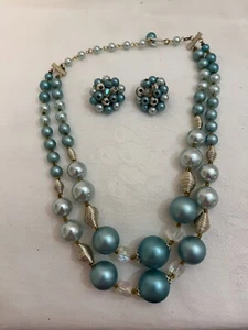 Pastell Aqua zweisträngige Halskette Choker Japan 1950er Jahre Ansteck Ohrringe Vintage - Bild 1 von 13