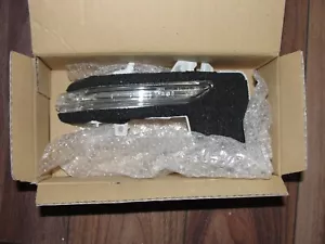 Mitsubishi Eclipse Cross Signal Lamp mirror left OEM 8351a101 - Picture 1 of 3