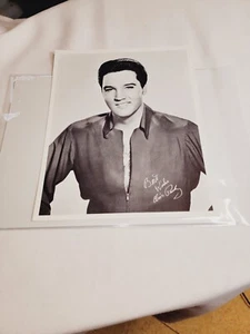 VINTAGE ELVIS BONUS LP PHOTO FOR OST KISSIN COUSINS NEAR MINT - Imagen 1 de 2