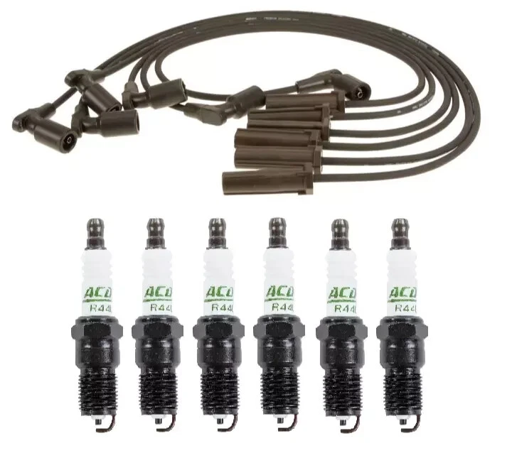 Cables de encendido y bujías ACDELCO para Chevrolet Silverado 1500 4,3 L 2007-2013 Foto 1 de 1