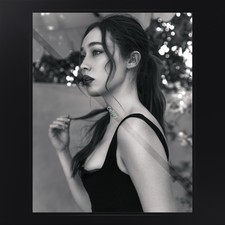 Alycia Debnam Carey 012 | 8 x 10 Photo | Celebrity Actress, Beautiful Woman