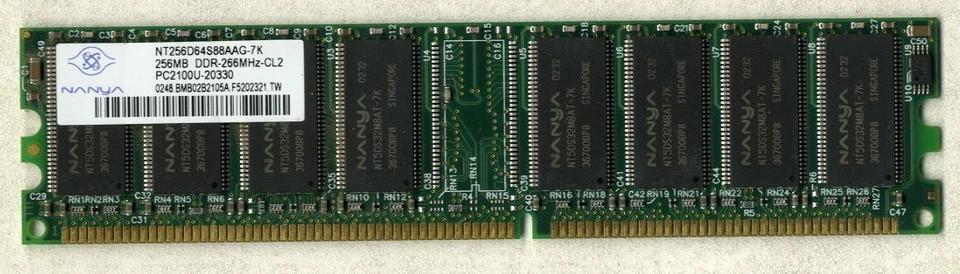 MEMORIA RAM - Nanya NT256D64S88AAg-7K 256mb DDR 266mhz CL2 PC2100U-20330 - USATO - Immagine 1 di 1