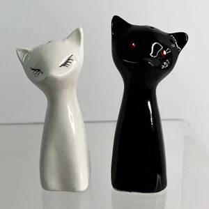 MCM Katze Salz & Pfefferstreuer schwarz & weiß 3,25" hoch 1" breit Hergestellt in Japan - Bild 1 von 5