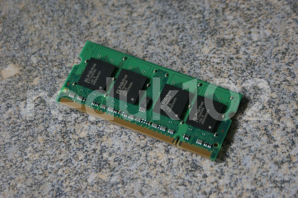 1GB Elpida PC2-5300 1Rx8 667MHz DDR2 SODIMM Laptop RAM Memory UK - Image 1 of 1
