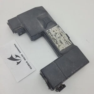 1988-1991 Honda Civic CRX Under Hood Main Fuse Box Lid OEM - Picture 1 of 3