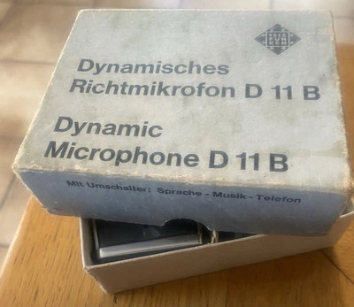  TELEFUNKEN DYNAMISCHES RICHTMIKROFON VINTAGE D 11 B  - Bild 1 von 4