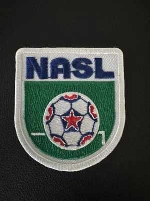 NASL ORIGINAL RETRO VINTAGE CLÁSICO FÚTBOL FÚTBOL FÚTBOL LOGOTIPO PARCHE NUEVO/ANTIGUO STOCK ⚽️ Foto 1 de 4