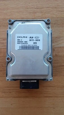 2015 Kia Cadenza - ECU ECM - 39172-3C010 - Image 1 of 2