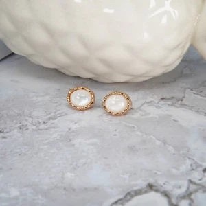 Premium ovale Geisterperle vergoldet feiner Modeschmuck Ohrringe Ohrstecker - Bild 1 von 4