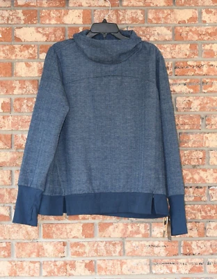 Top Avia azul manga larga nuevo con etiquetas Foto 1 de 3