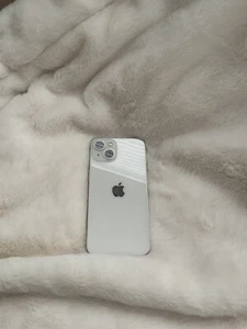 iPhone 13 - Photo 1 sur 3