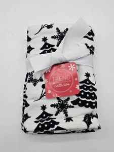 NWT Jay Franco & Sons Inc Trend Collector Christmas Tree 2 Pack Hand Towels - Picture 1 of 6