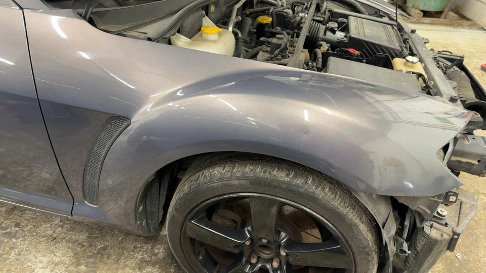 (LOCAL PICKUP ONLY) 04 05 06 07 08 Mazda MAZDA RX8 Fender Passenger - Imagem 1 de 4