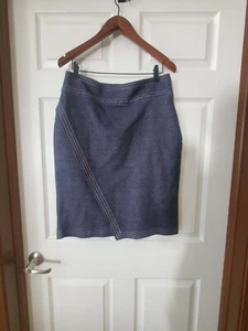 Nuova gonna Banana Republic donna tg 12 avvolgente al ginocchio linea A denim elasticizzato - Foto 1 di 6