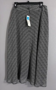New-Woman’s Covington Career/casual Nlack Combo Print A-line Skirt.sz 26w $38 - Picture 1 of 8