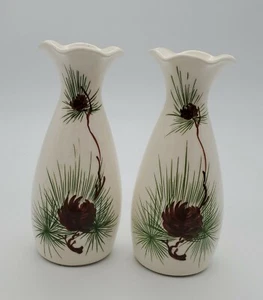 2 Vintage Vases White with Pine Cones Ruffled Top Loveland Colorado 151 - Picture 1 of 9